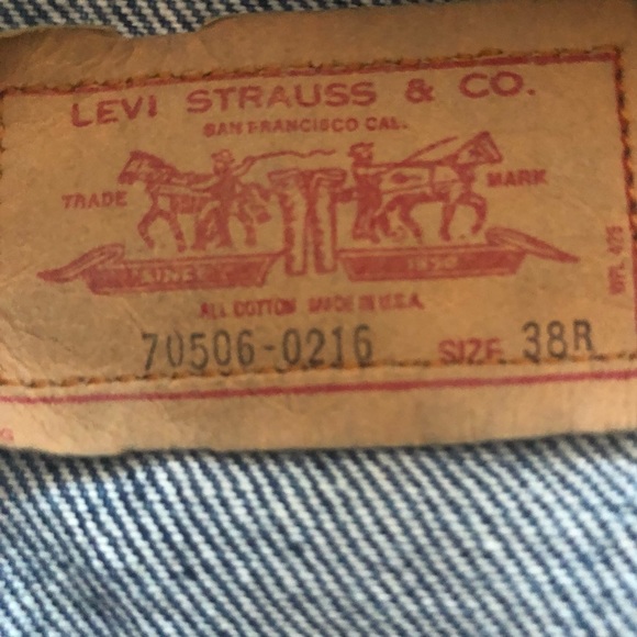 EUC LEVI’S vintage red tab jean jacket sz 38R - Picture 9 of 11